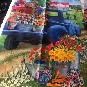 House Flag. NWOT. Never Used, Beautiful Print!